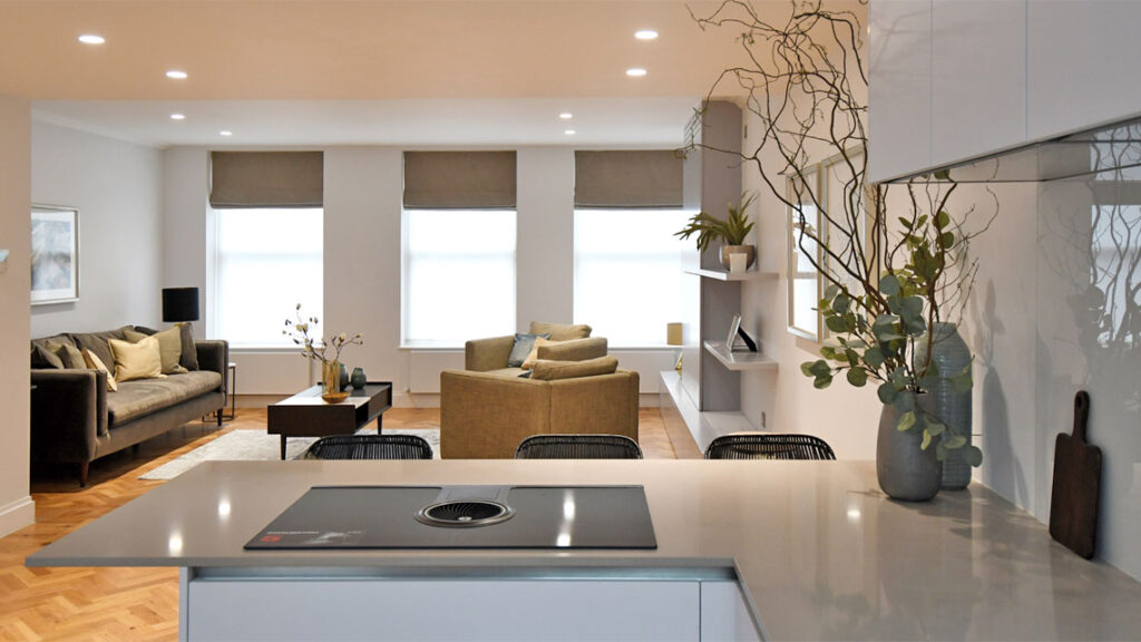 High-value interior project management in Albemarle Street, Mayfair. Luxury retail and residential coordination.